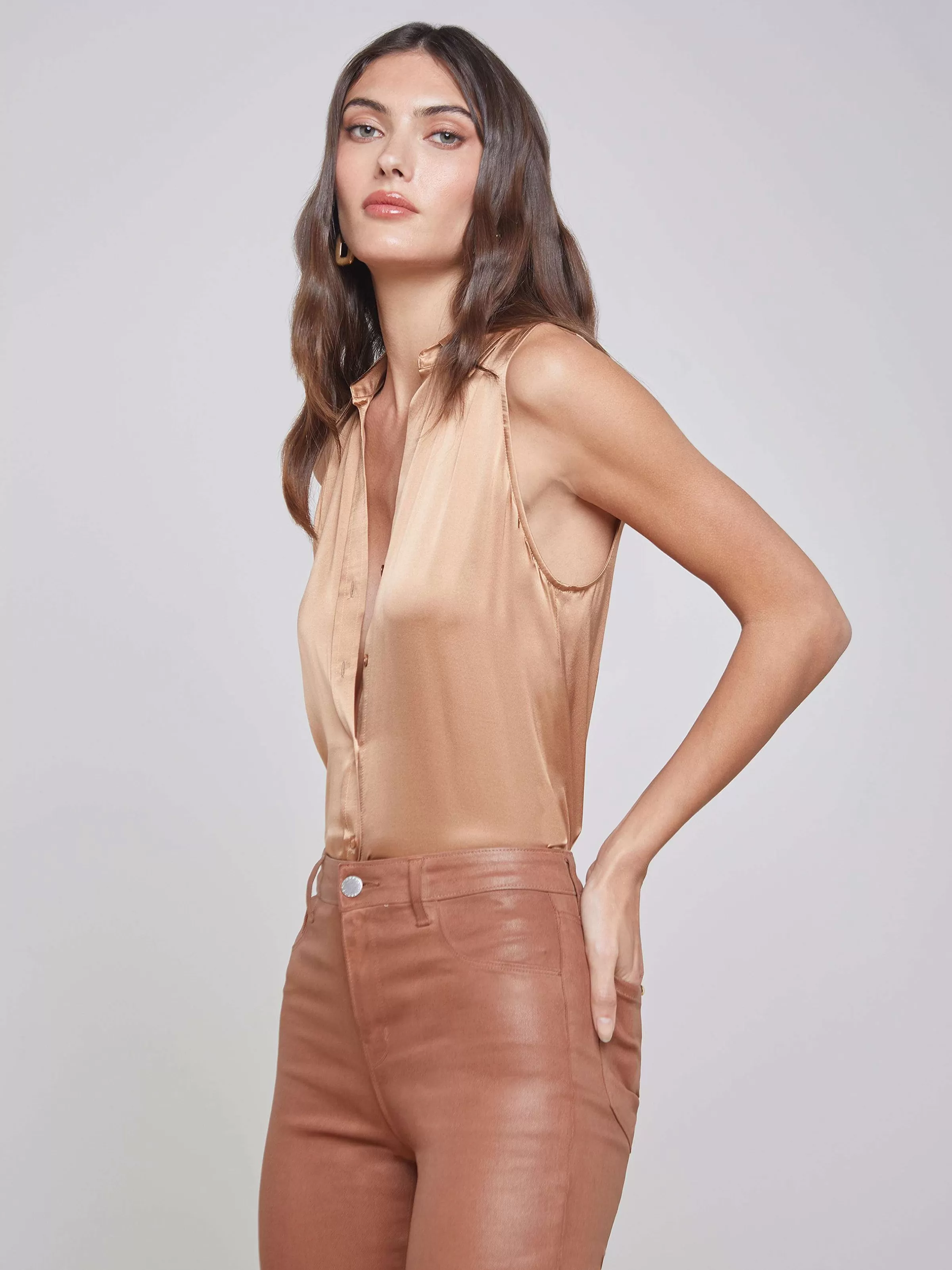 Best Sale L'AGENCE Blouse En Soie Sans Manches Emmy Macaron