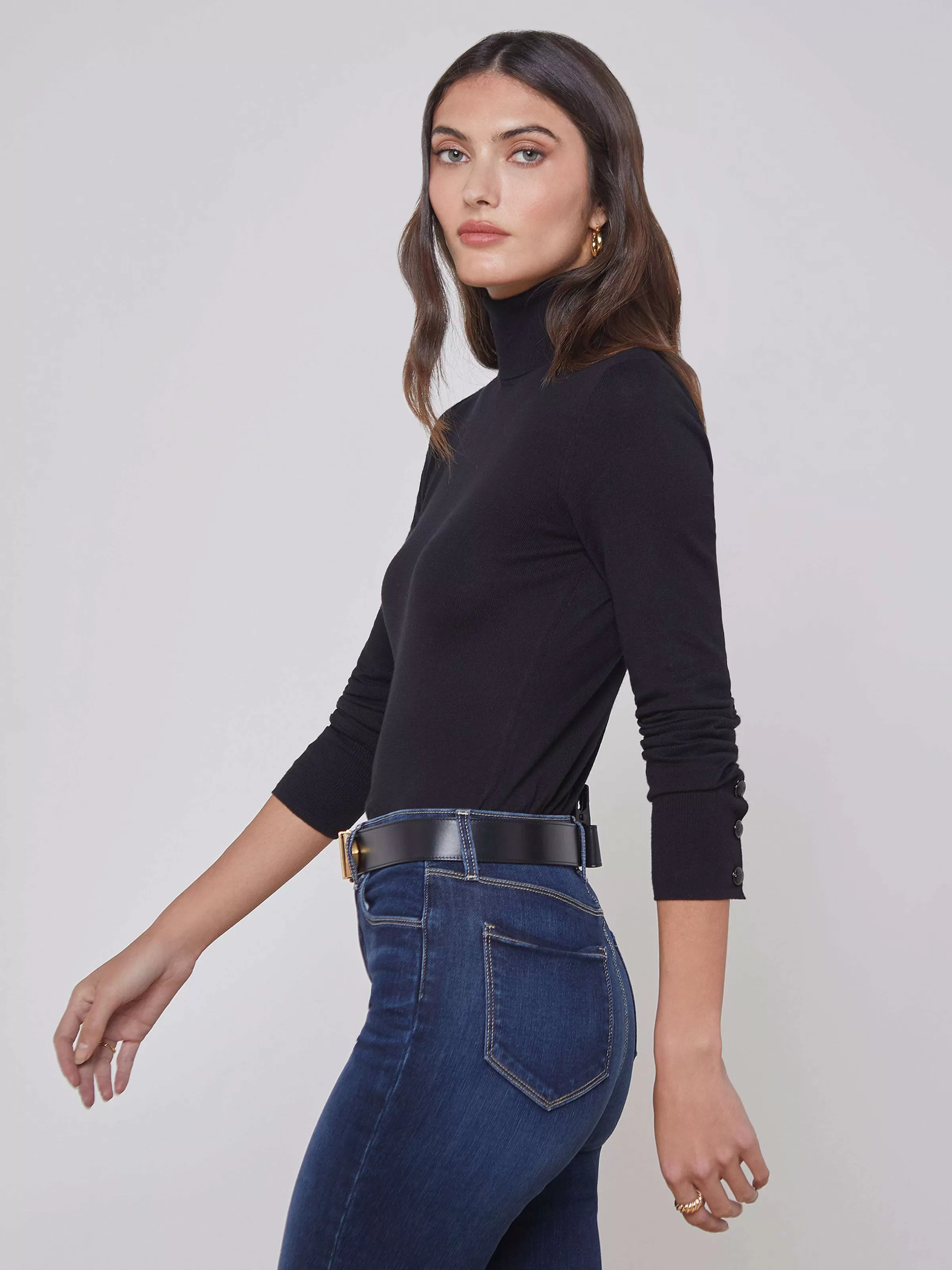 Shop L'AGENCE Pull Flore Noir Noir