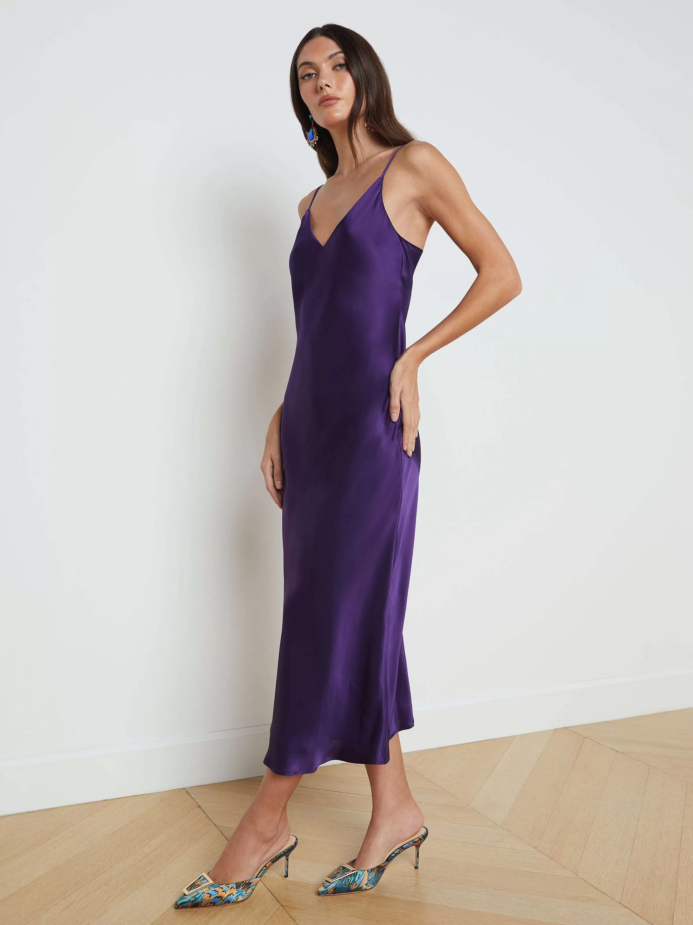 Outlet L'AGENCE Robe Nuisette En Soie Seridie Saphir Violet